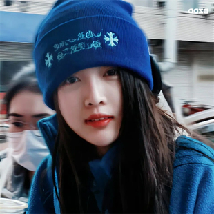 秋冬针织毛线帽保暖护耳冷帽十字架梵文刺绣时尚百搭显脸小堆堆帽