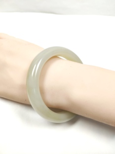 JL0225006 天然和田玉青海高冰白月光灰白手镯圈口55+一物一证