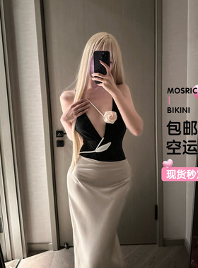 高版本玫瑰花连体泳衣女纯欲风性感设计高级修身显瘦黑色海边度假