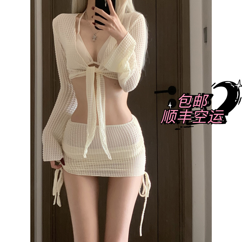 纯欲风米白分体比基尼四件套