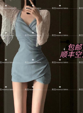 很纯欲的修身钢托聚拢连体泳衣