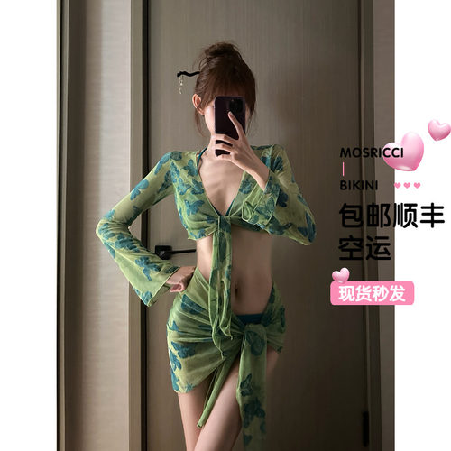 国风植绒罩衫分体泳衣四件套