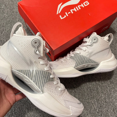李宁超轻2022V2䨻篮球鞋男鞋专业正品实战减震球鞋高低帮运动鞋