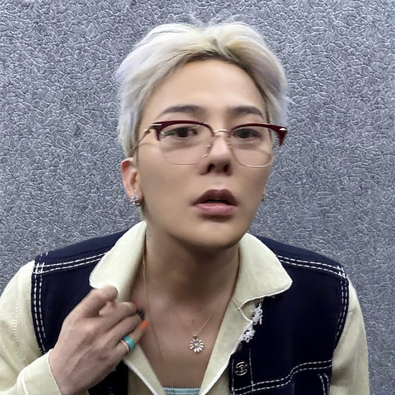 权志龙同款斯文半框眼镜超轻近视可配度数散光防蓝光高级感镜架男