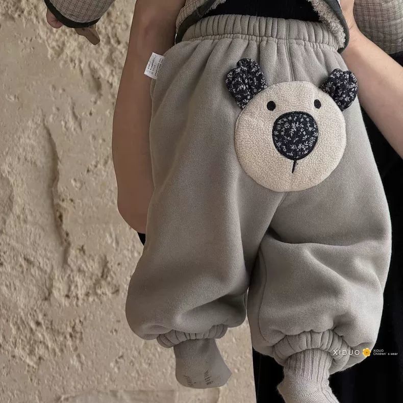 婴儿加绒卫裤秋冬装新款男女宝宝休闲百搭宽松束脚保暖休闲屁屁裤