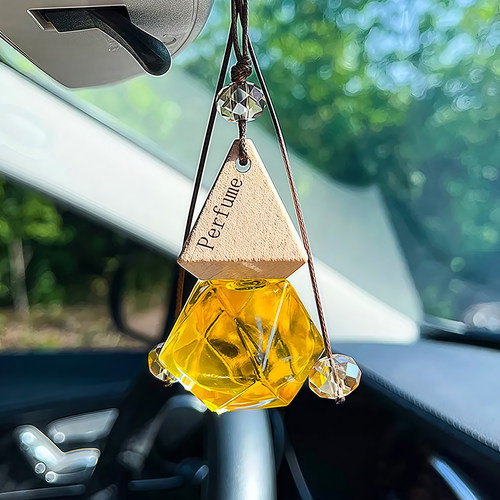 汽车香水挂件后视镜香薰挂饰吊坠
