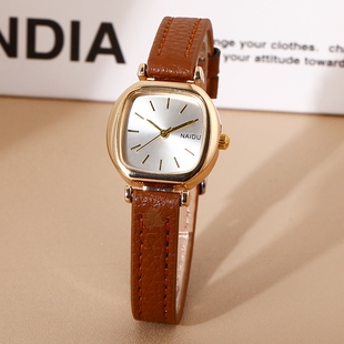 方糖小棕表女士手表女士小众轻奢小众小巧小表盘日式复古皮带女表