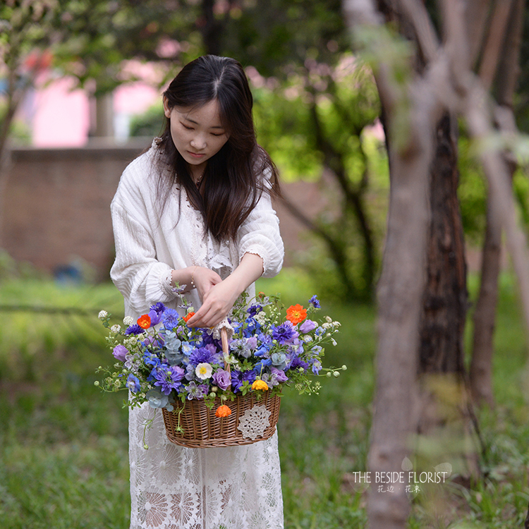 花边THEBESIDE《淡紫色香气》虞美人飞燕银莲黑种草 韩式混搭花篮
