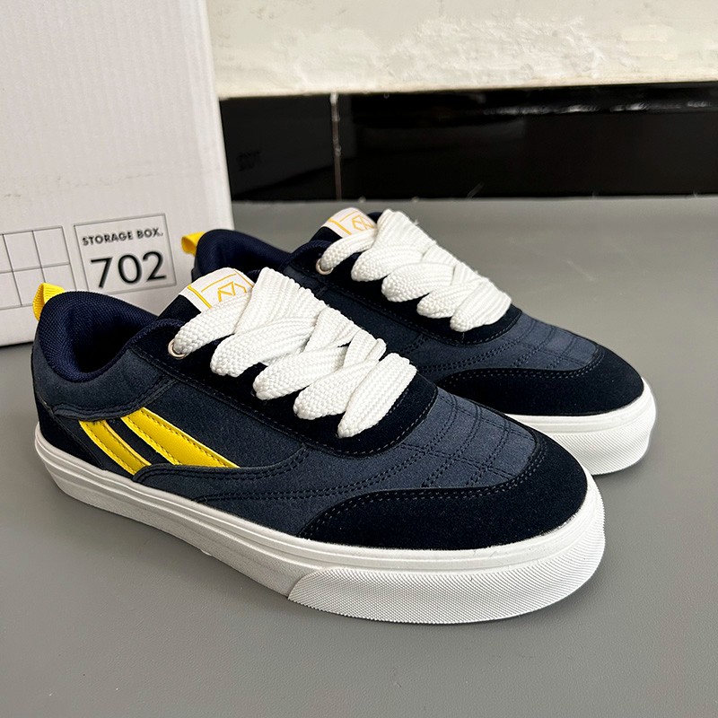 小众设计男鞋藏蓝板鞋男美式ins潮鞋百搭爆款运动鞋2025秋季鞋子