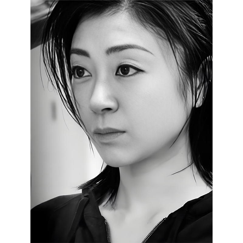 宇多田光高清大海报定制墙贴写真相纸挂画歌手日本音乐专辑美女15