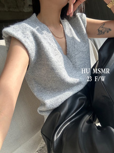 HU MSMR韩版2023秋冬新款气质V领针织毛衣纯色韩系无袖马甲上衣女