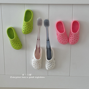 超可爱仿真拖鞋牙刷收纳架壁挂式免打孔笔夹浴室牙刷整理架高颜值