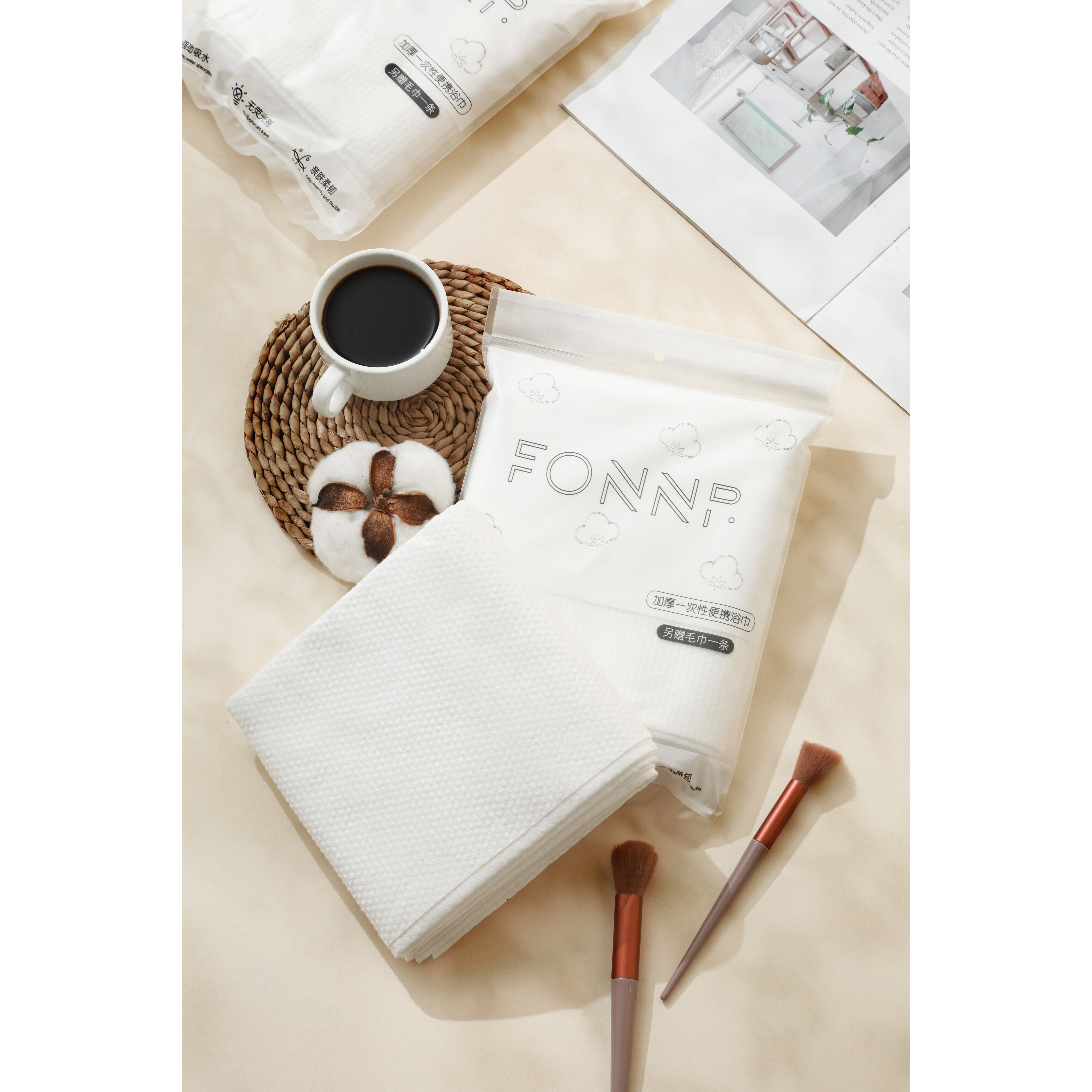 FONNP加厚一次性便携浴巾  （另赠一次性毛巾一条）