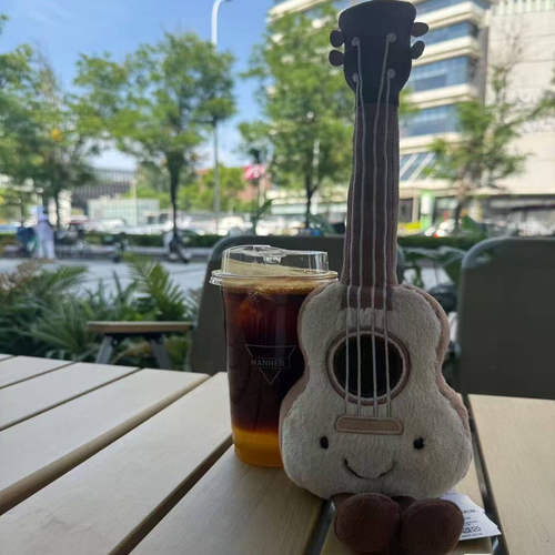 JELLYCAT英国趣味尤克里里毛绒玩具娃娃乐器公仔礼物2025夏季新品