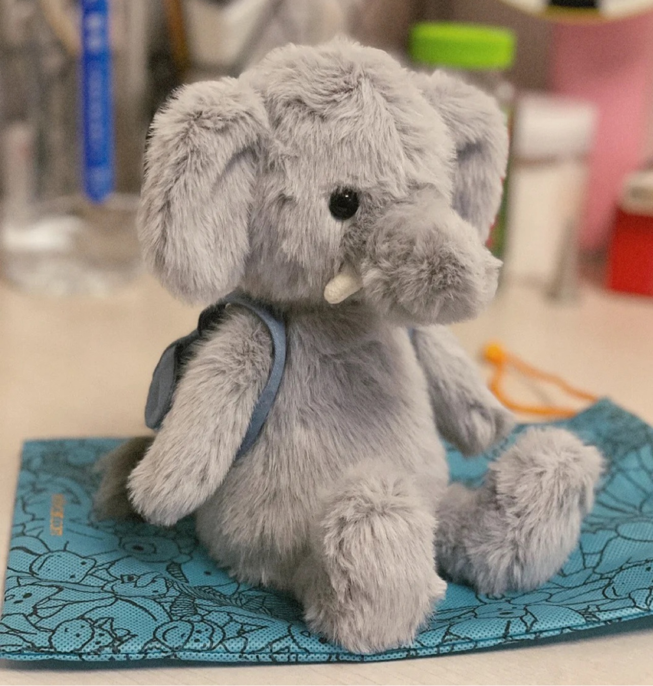 jellycat背包象毛绒玩具