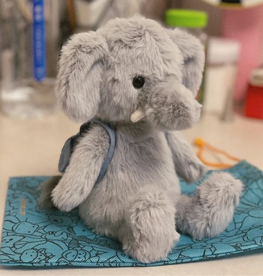 jellycat背包象毛绒玩具