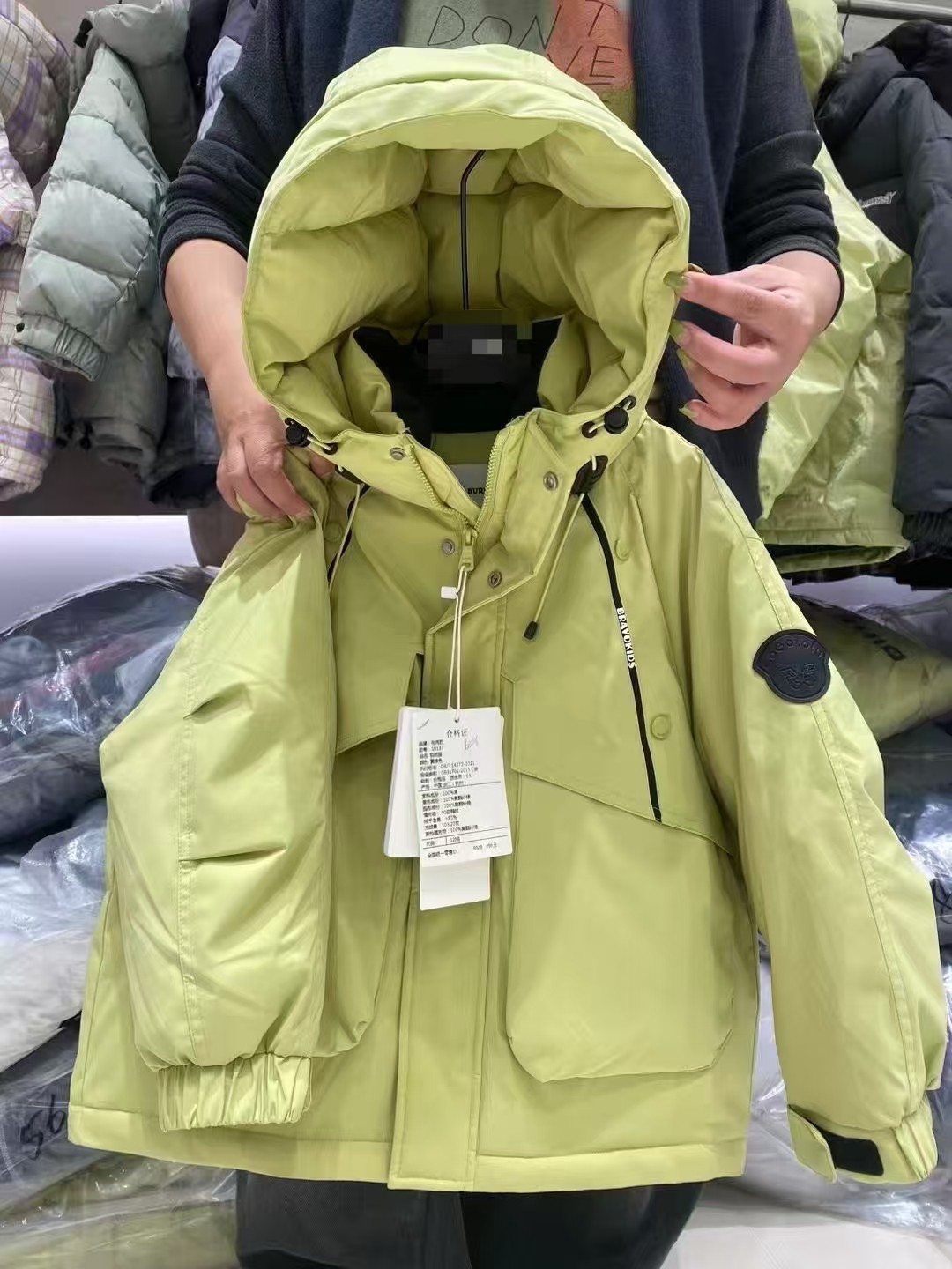 布芮欧2025冬款男女童冲峰衣连帽90绒洋气羽绒服儿童外套潮18137
