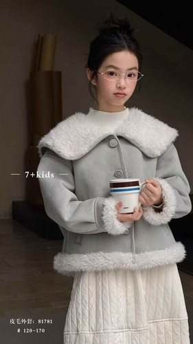 7+kids2025冬新款女童韩版皮毛一体外套儿童羊羔绒上衣洋气81781
