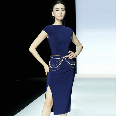 前开叉不对称收皱水晶麻连衣裙