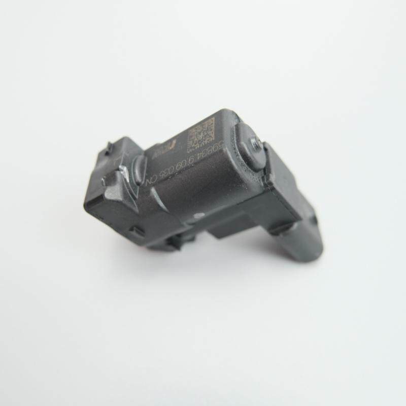 理想oneL6L7L8L9油箱盖电机