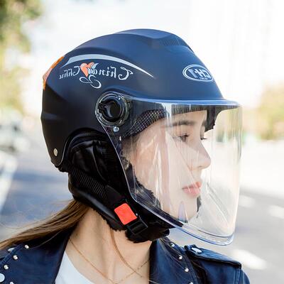 男女士四季通用防雾摩托车头盔