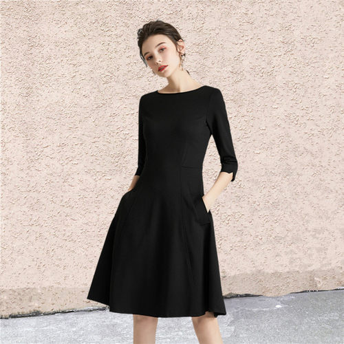 赫本风小黑裙春秋新款法式修身