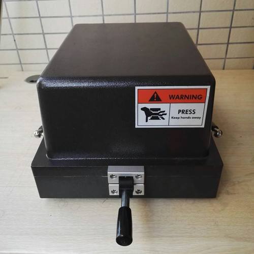 厂家大量现货热卖手动屏蔽箱，蓝牙Wifi屏蔽箱，无线路由器屏蔽箱