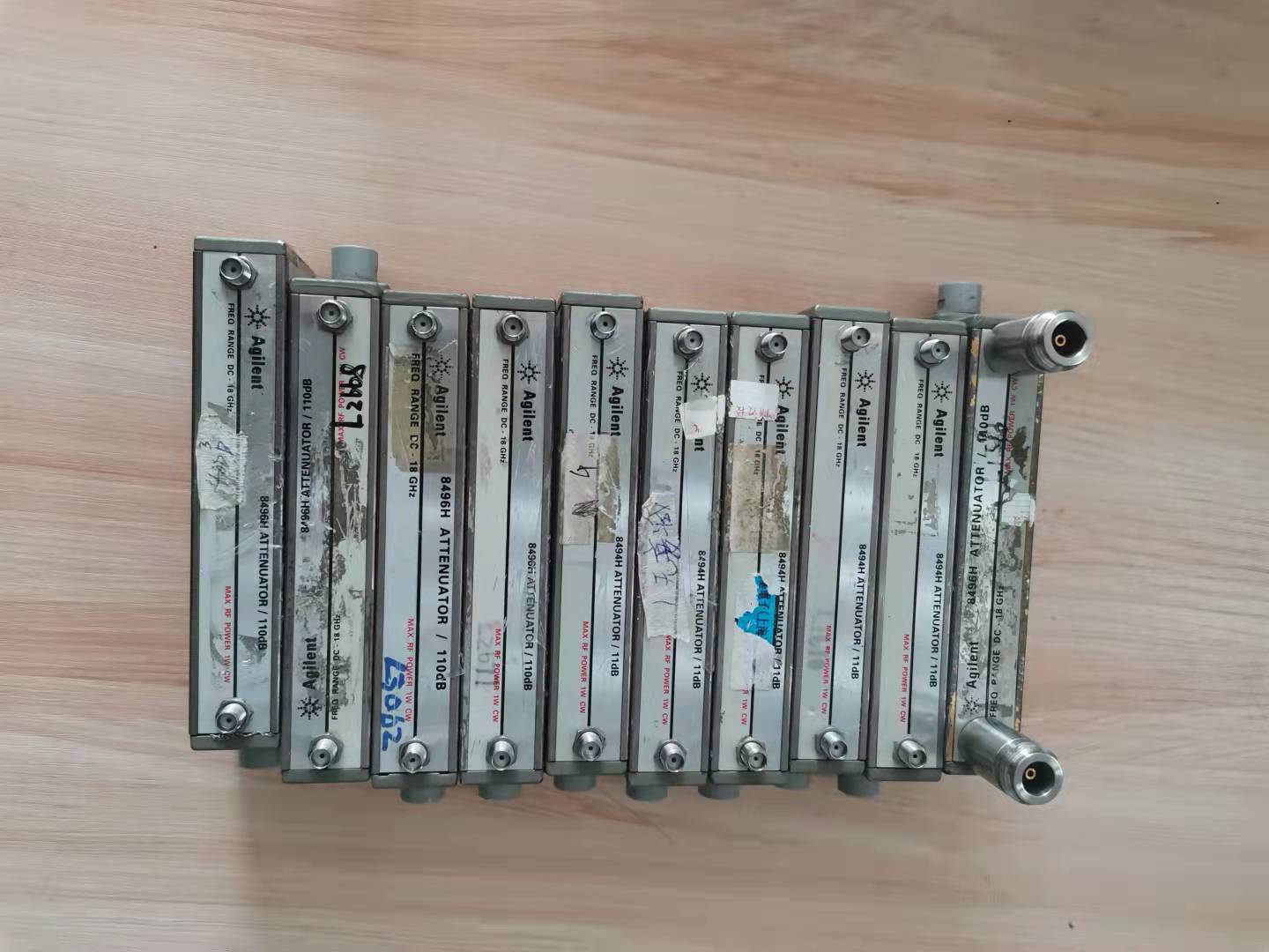 大量现货出售 安捷伦 8496H  8494H  8496H 110、11DB衰减器多个