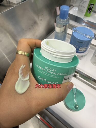 秀肤生cellfusionc积雪草面霜舒