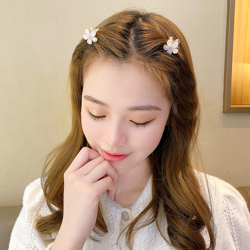 韩式简约山茶花迷你可爱小抓夹