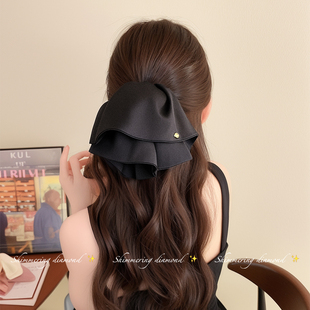 韩版缎面裙摆抓夹女2025新款高端发夹后脑勺马尾夹显发量夹子头饰