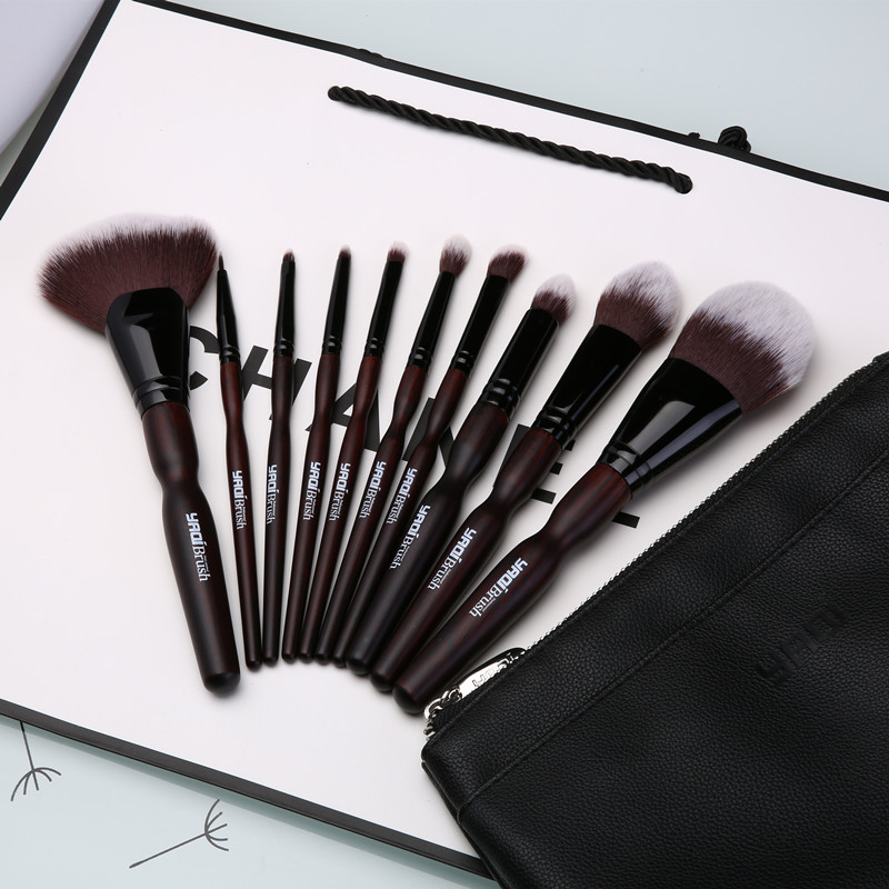 yaqi化妆刷眼影晕染高光腮红