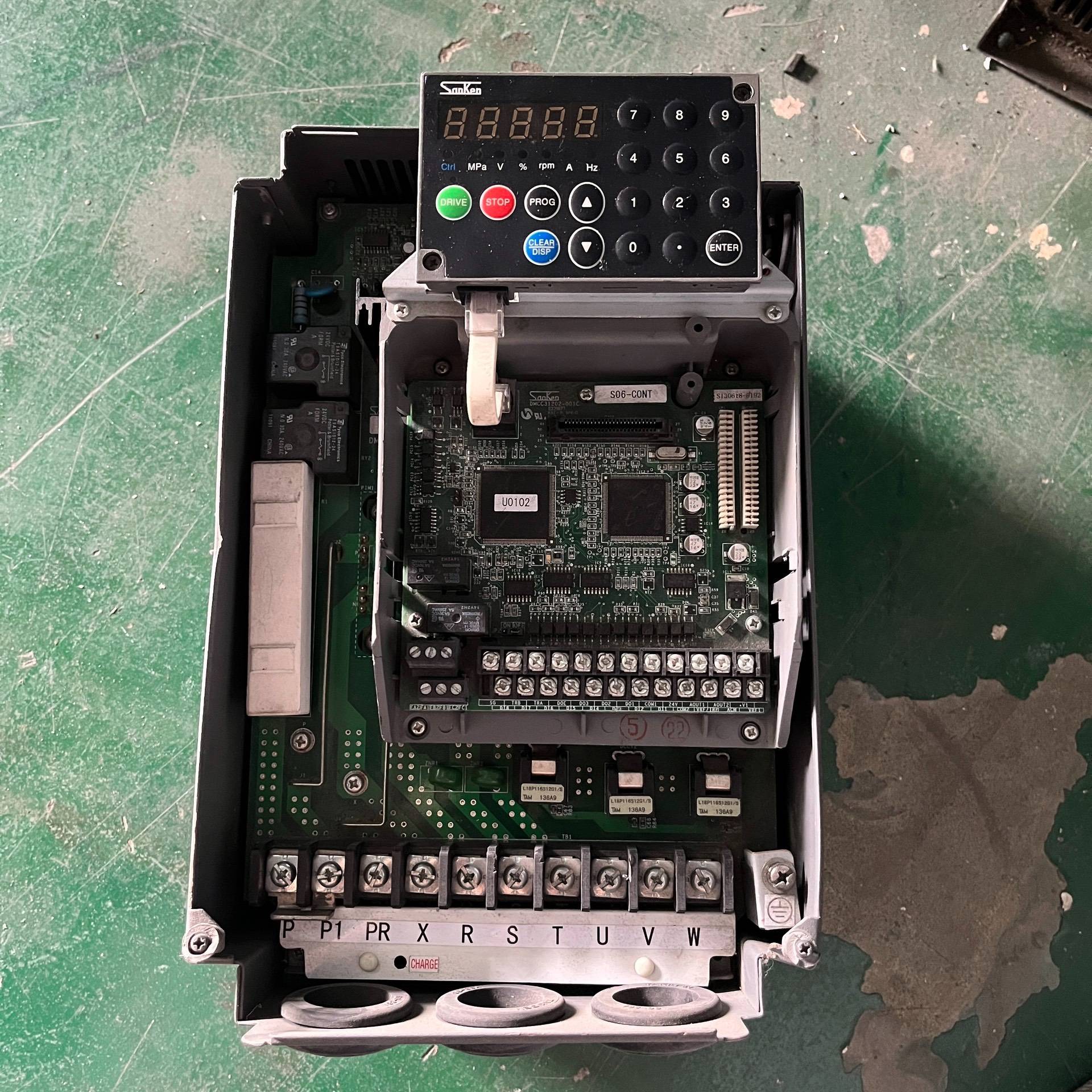 议价变频器S06-4A038-B，15kw/18.5kw适用