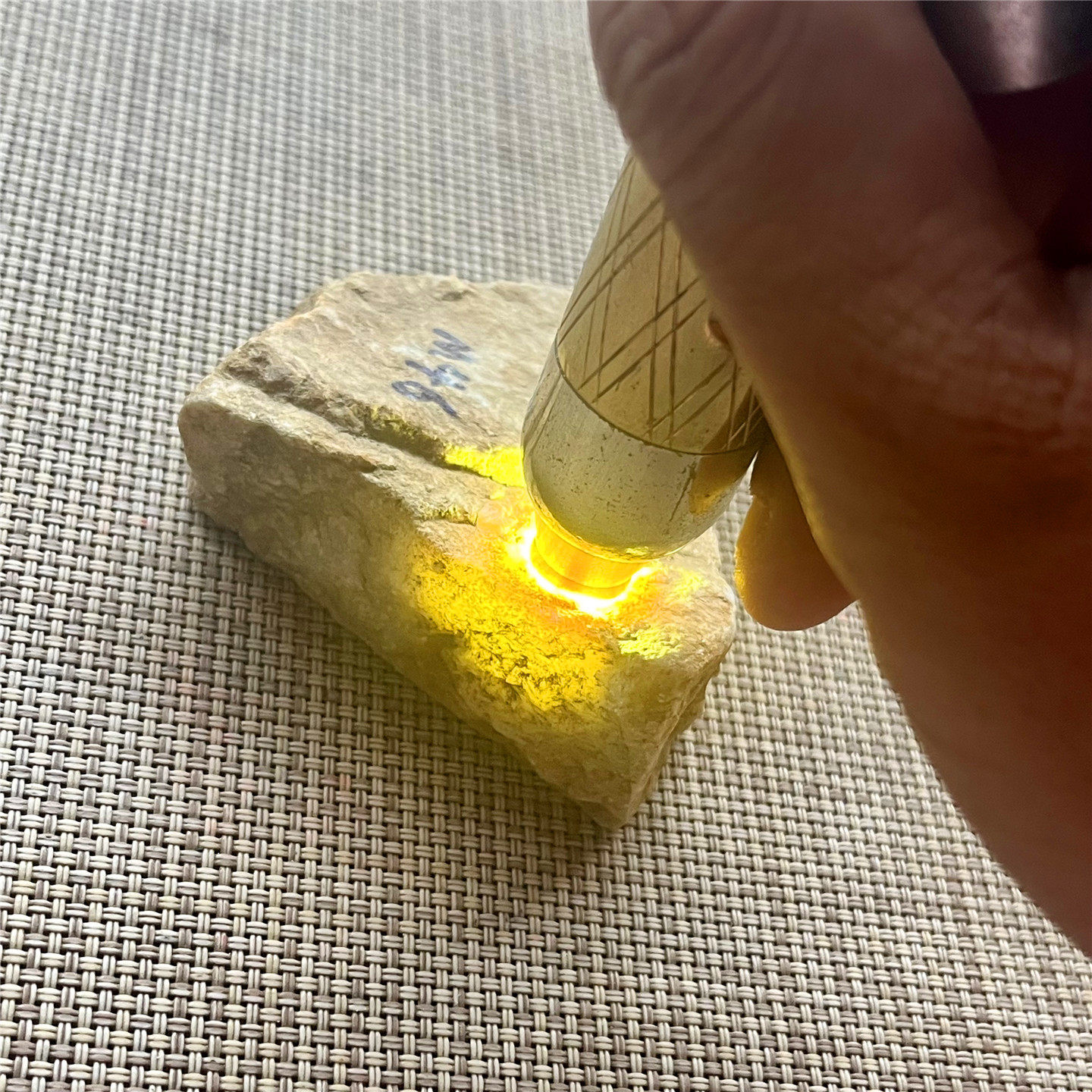 天然老坑翡翠玉石大马坎俏色表现