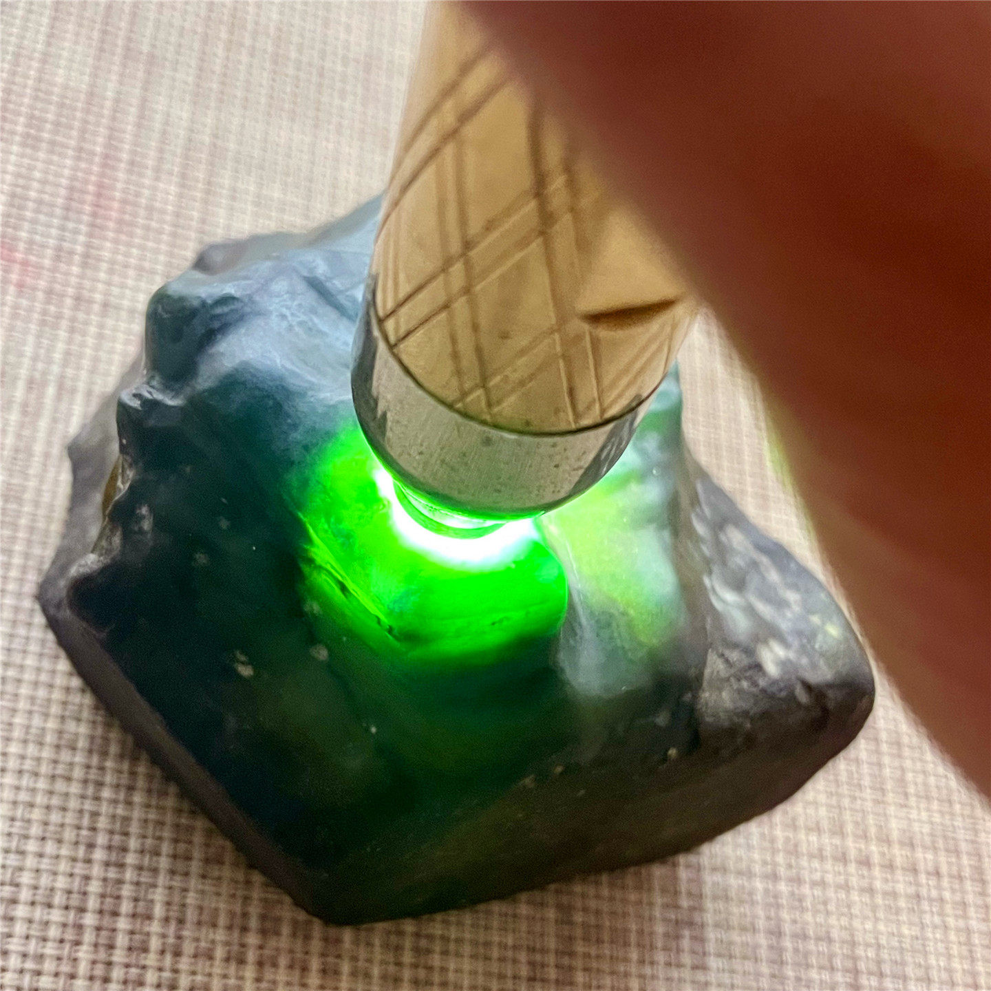 天然老坑翡翠玉石莫湾基脱沙蓝冰