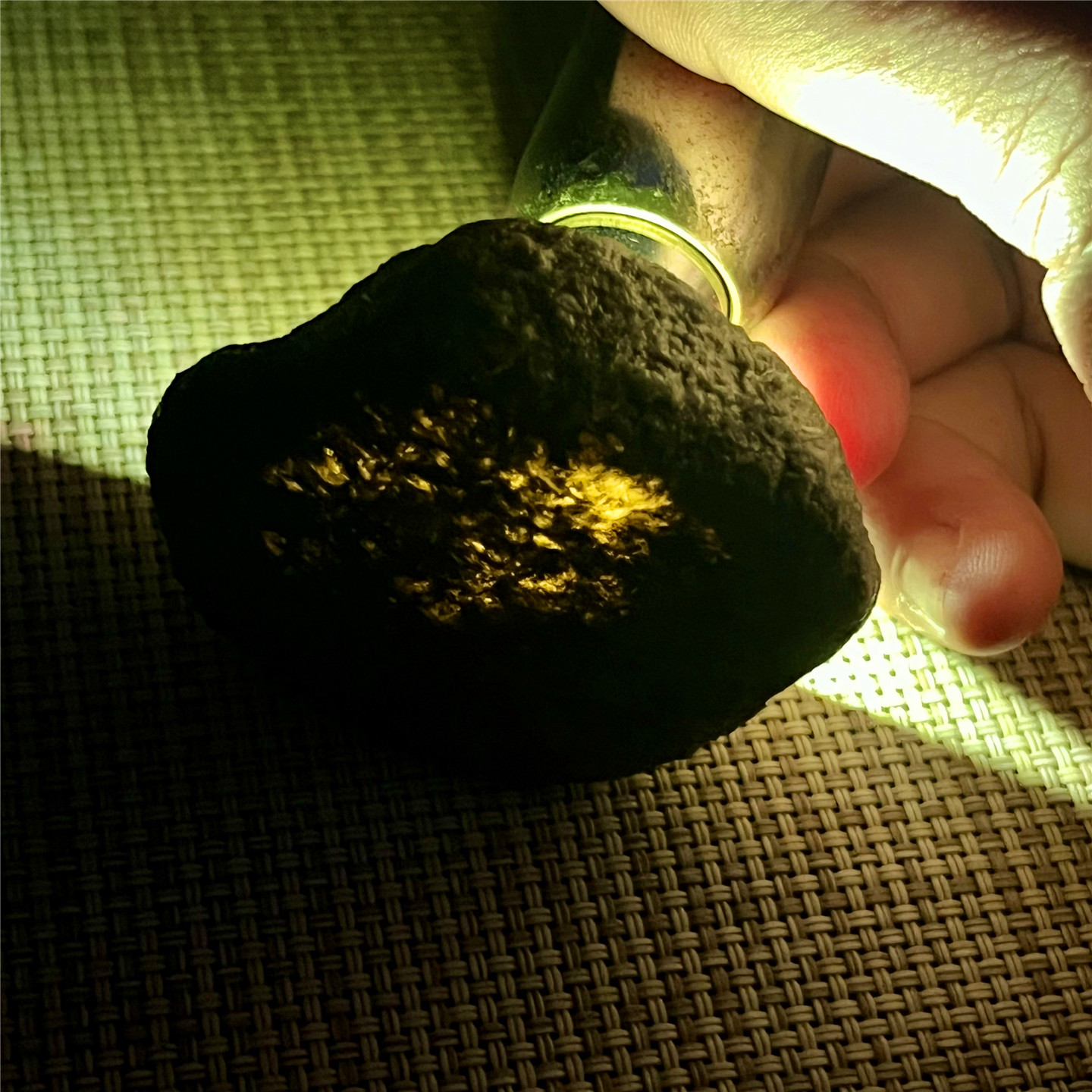 天然老坑翡翠玉石莫西沙脱沙表现