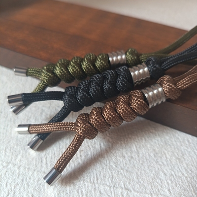 钛钢伞绳挂件编织车钥匙扣挂件