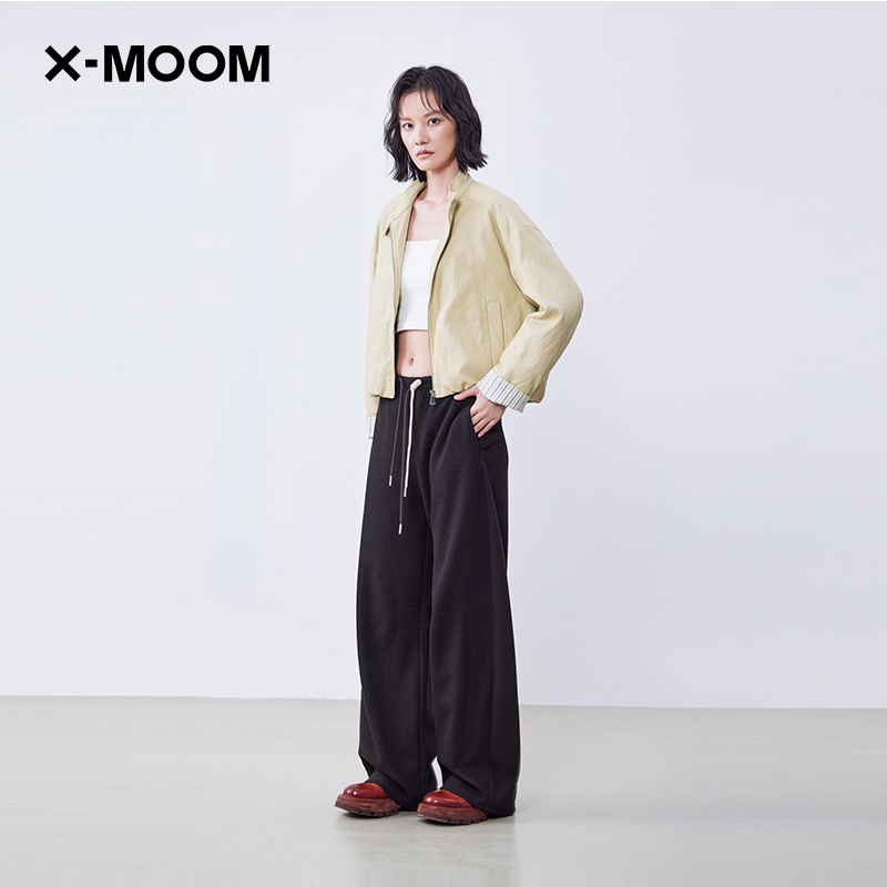 肌理感环保皮立领短款羽绒服