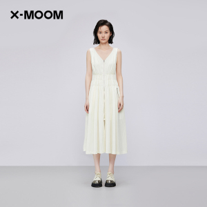 【商场同款】X--MOOM夏季新款腰部抽褶收腰显瘦中长V领连衣裙女