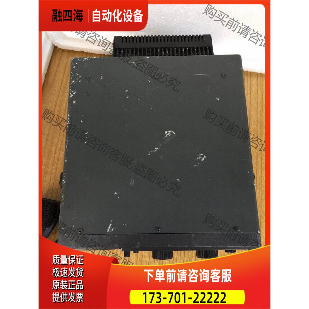 iom ic-700ty短波电台，品相，外表有碰伤碰 【议价】