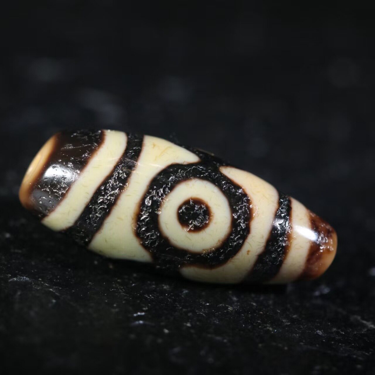 5A级天然西藏真品老矿原石玛瑙牙黄至纯三眼天珠锁骨项链吊坠手串