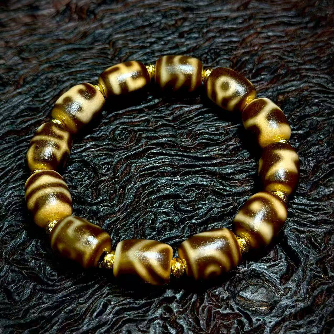 5A级西藏天然真品老矿原石玛瑙无界法器二眼闪电五眼多宝天珠手串