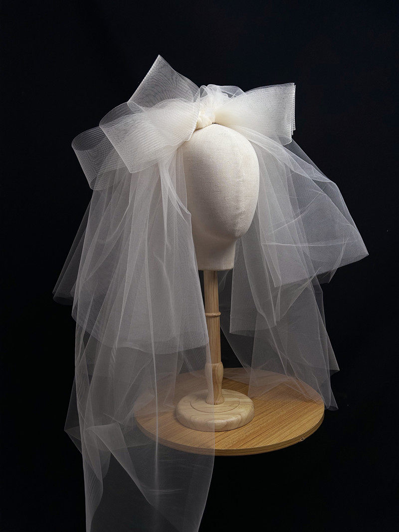 新款蝴蝶结头纱多层蓬蓬浅香槟色超仙新娘结婚头饰摄影造型拍片