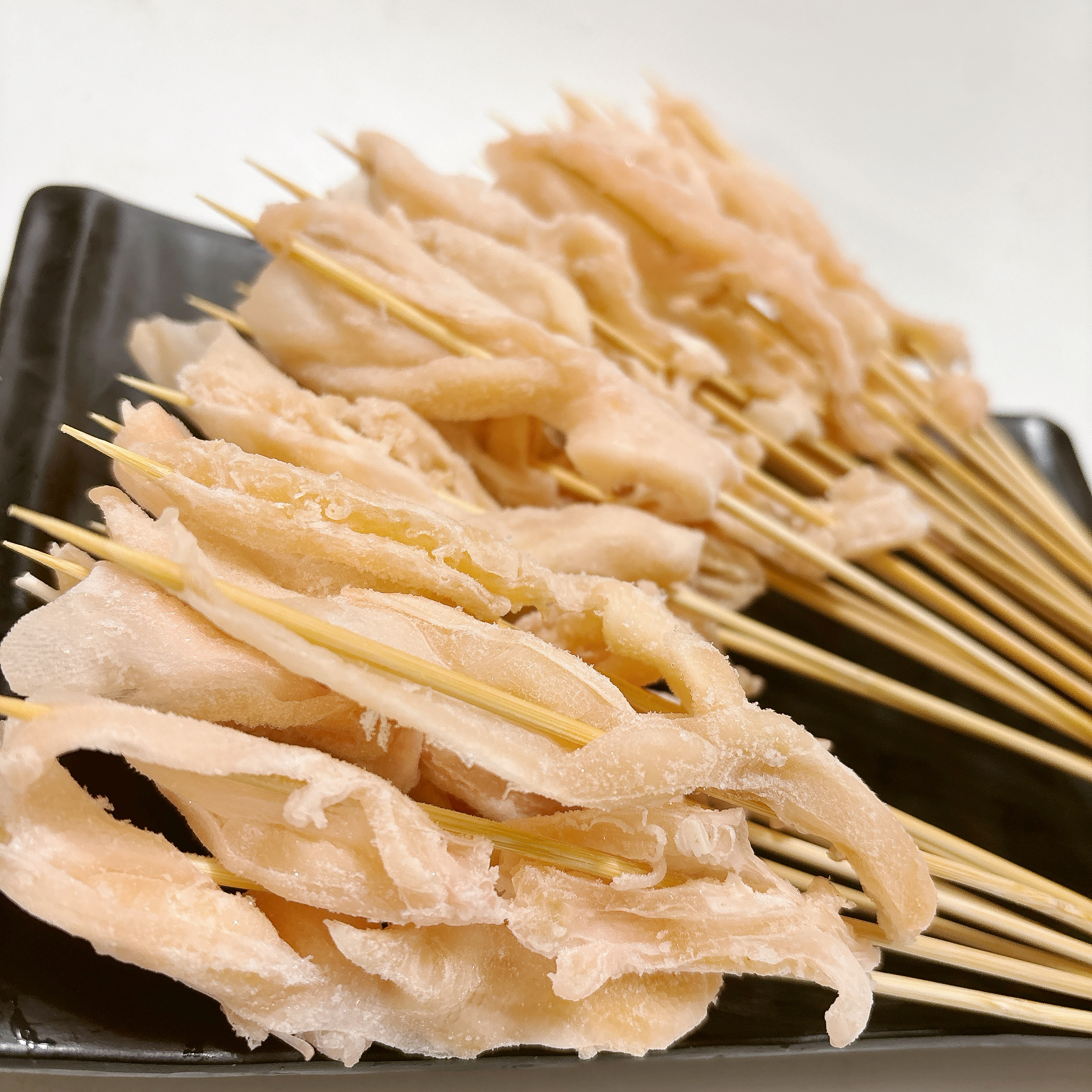 去骨鸭掌小串商用半成品烤肉串脱骨鸭爪串烧烤油炸铁板串食材80串