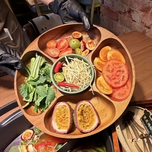 木制五格圆盘云贵川山野风野果现舂鲜货餐具摆盘商用火锅蔬菜拼盘