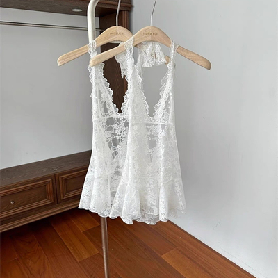 甜辣挂脖蕾丝叠穿神器吊带背心