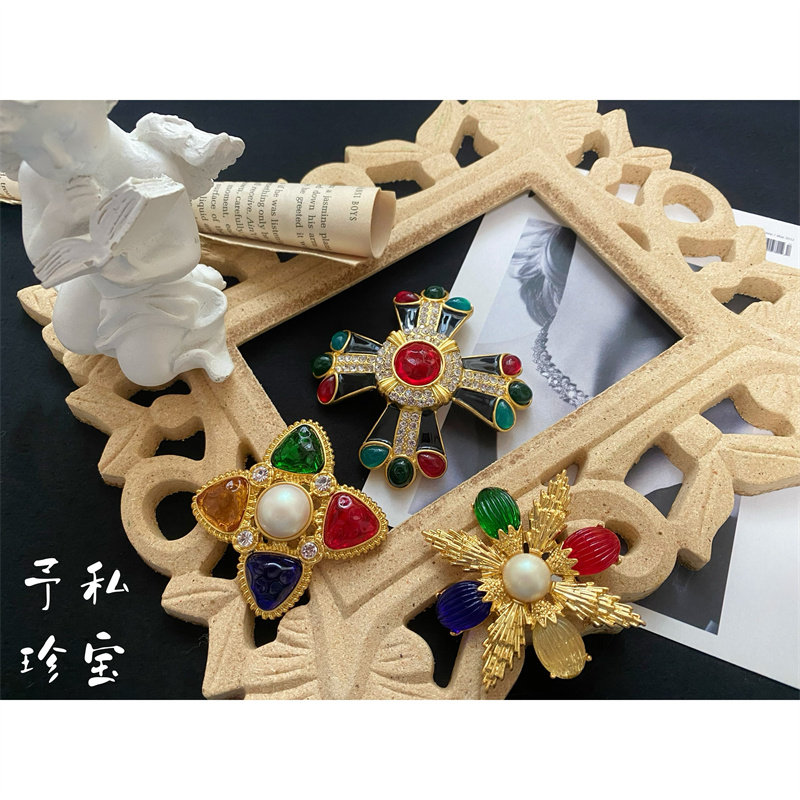 包邮 1510 复古Vintage镀金保色宫廷风十字架琉璃珐琅重工胸针