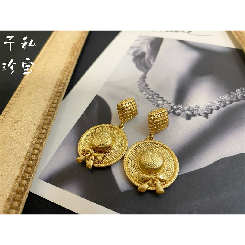 包邮 1727 复古Vintage镀真金蝴蝶结草帽菱格纹巴洛克欧美耳环