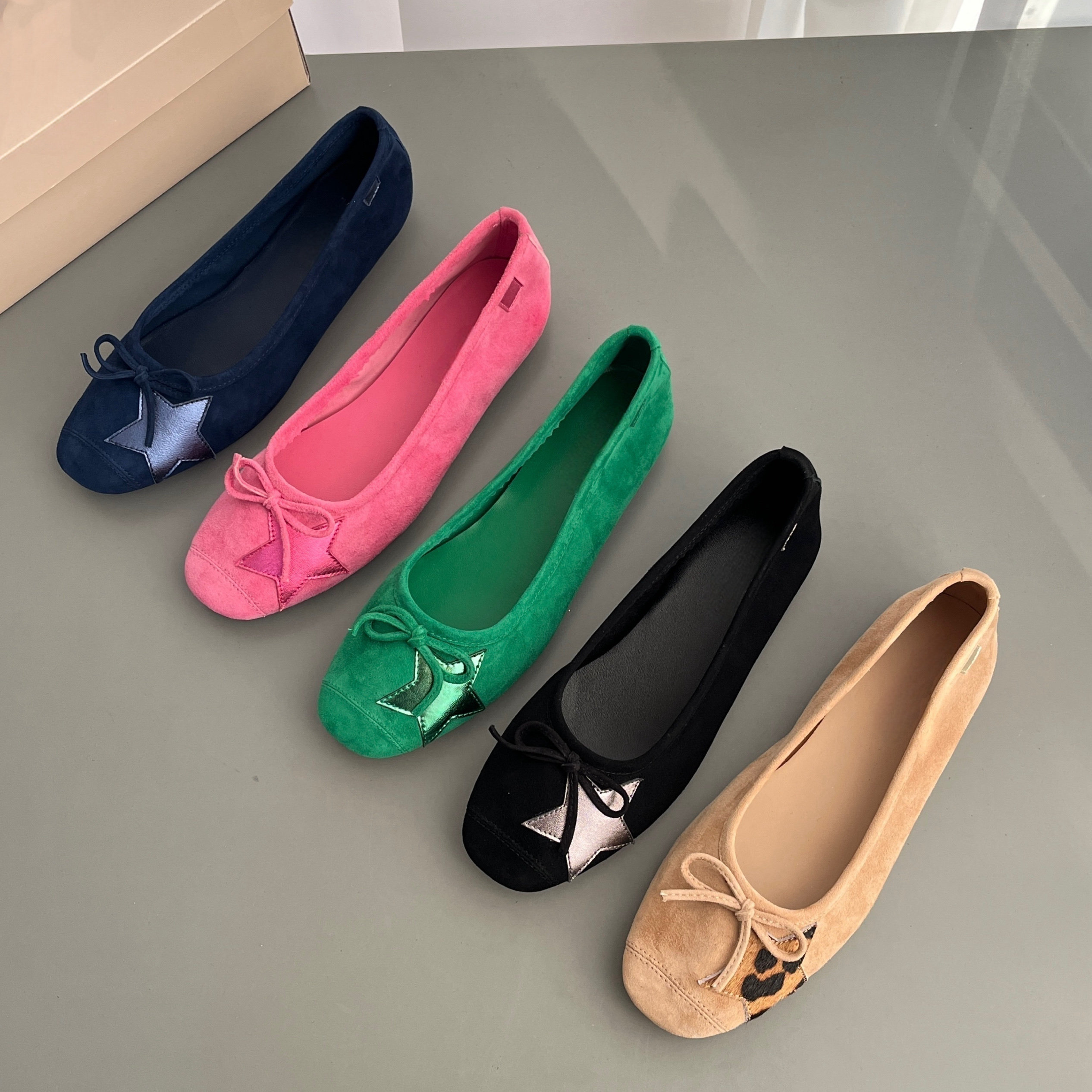 R家新款芭蕾舞鞋法式羊皮复古平底粗跟蝴蝶结拼接星星跳舞单鞋女,女鞋,浅口单鞋,淘宝优惠券,粉丝福利购,淘宝优惠卷