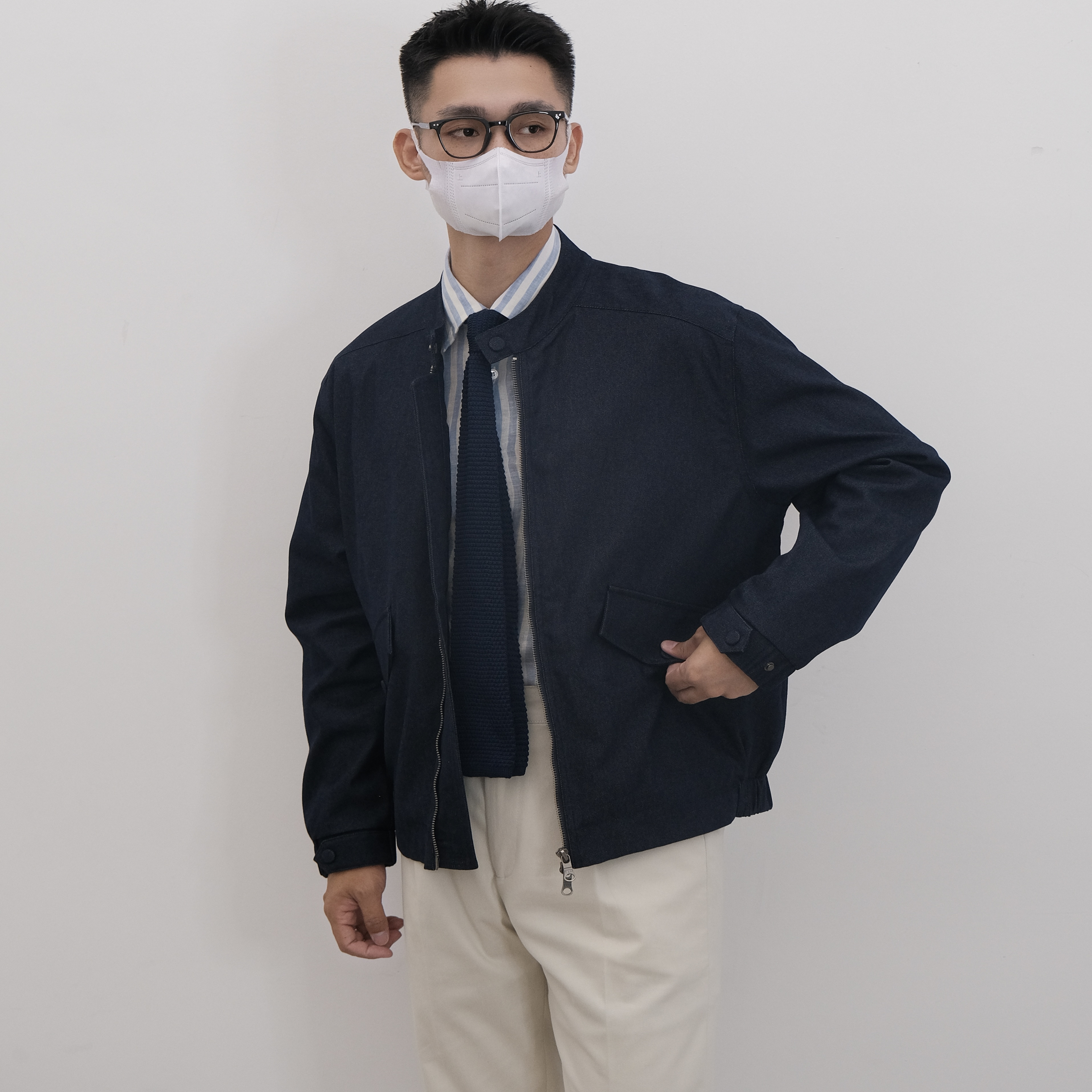 仿牛仔斜纹棉面料夹克外套